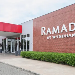 Ramada By Wyndham Campinas Viracopos Hotel