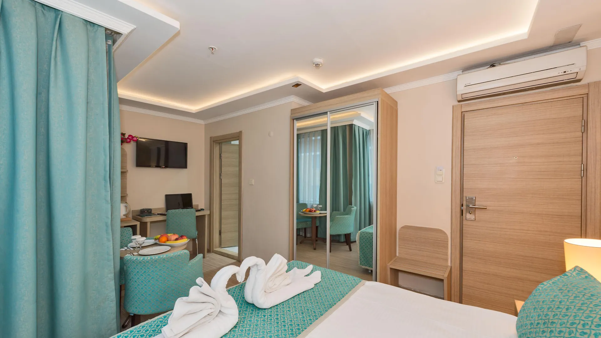 The Hotel Ottoman City Istanbul 4*,